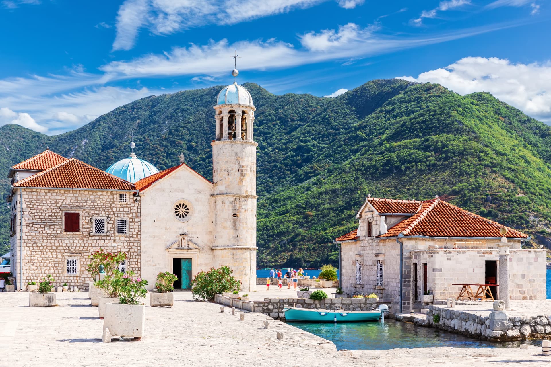 5 Reasons to Discover Montenegro
